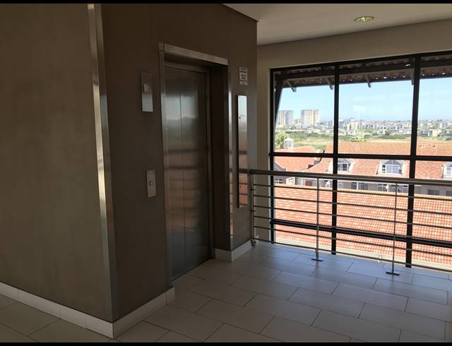 280M² OFFICE TO LET IN CENTURY CITY